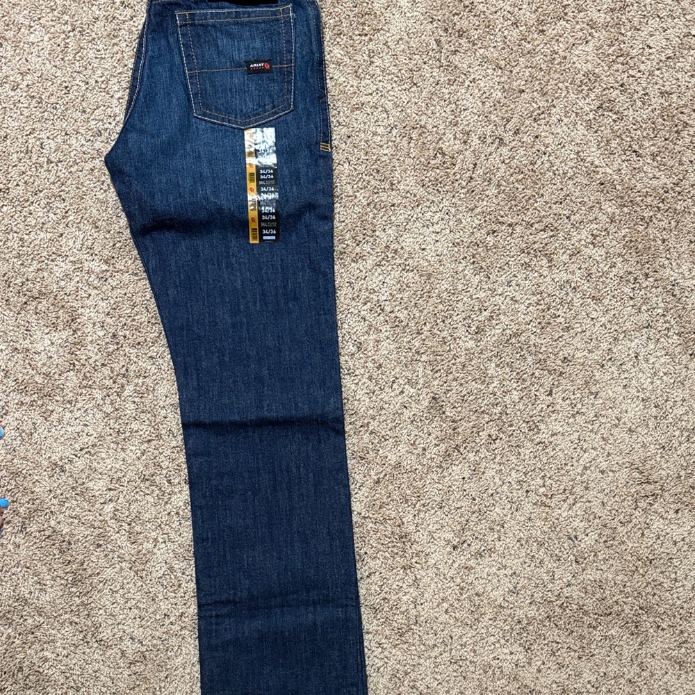 Ariat Men’s Relaxed Bootcut Jeans in Dark Indigo with Contrast Stitching - Picture 2 of 9